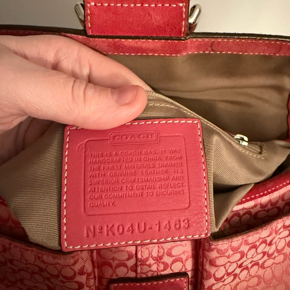 COACH Signature Shoulder Handbag Pink Logo - Picture 10 of 13